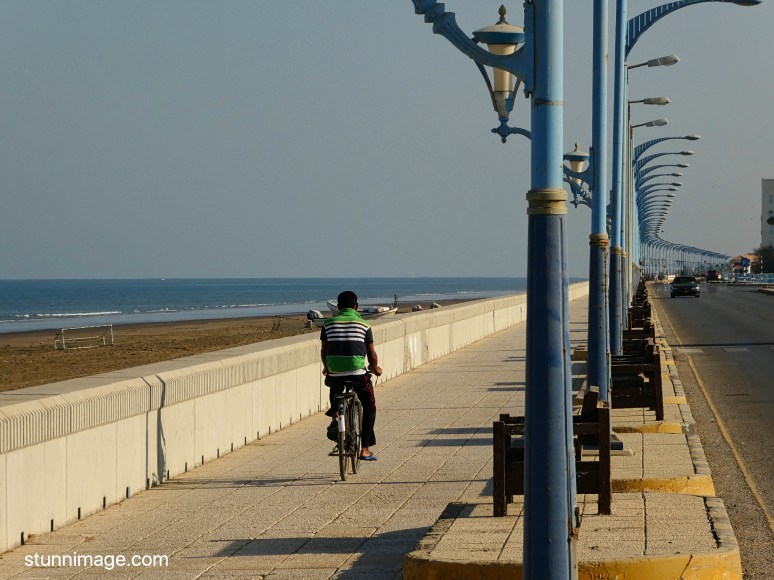 ride along the corniche